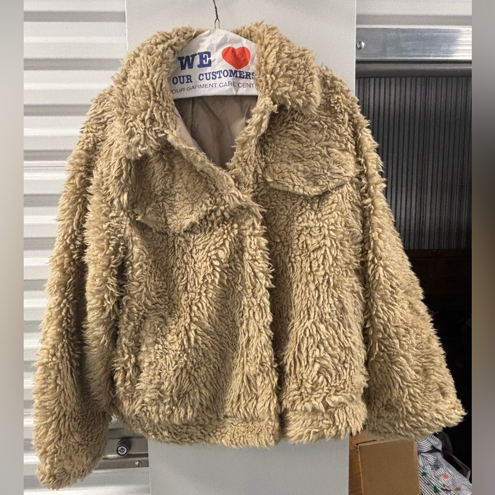 & Other Stories Beige Teddy Fleece Jacket
